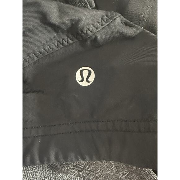 LULULEMON No Limit Run Back On Track Black Gray Wide Strap Tank Top Size 12 - Picture 8 of 9